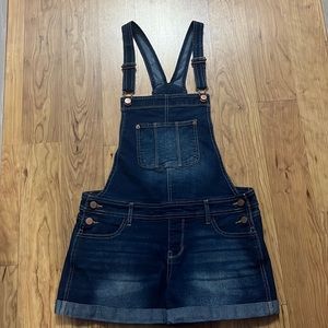 Short overalls!